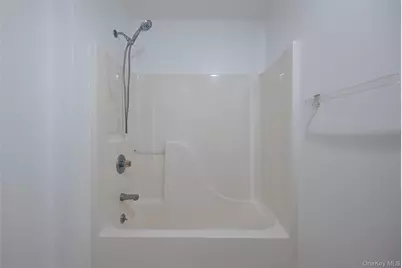 103 Crystal Hill Lane, Poughkeepsie, NY 12603 - Photo 19