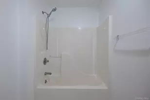 103 Crystal Hill Ln, Poughkeepsie, NY 12603 - Photo 19