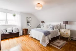 8 Robin Hood Ct, Nesconset, NY 11767 - Photo 11