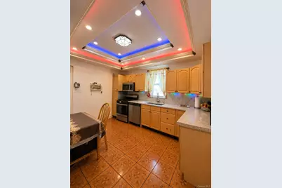 12720 95th Avenue, Richmond Hill, NY 11419 - Photo 29