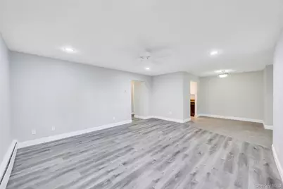 31 Richmond Boulevard #1B, Ronkonkoma, NY 11779 - Photo 13