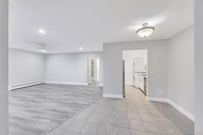 31 Richmond Boulevard #1B, Ronkonkoma, NY 11779 - Photo 5