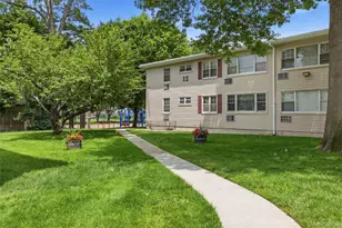 324 Post Ave, Westbury, NY 11590 - Photo 27