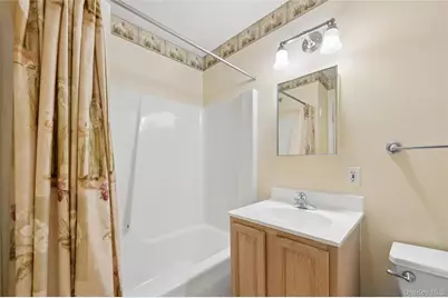 2295 Milburn Avenue #11, Baldwin, NY 11510 - Photo 13