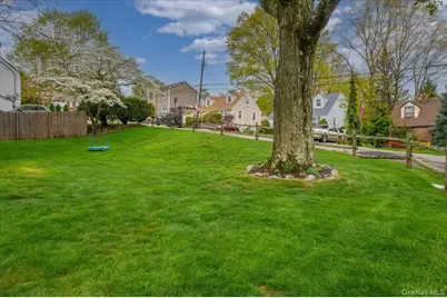 6 Cantitoe Road, Yonkers, NY 10710 - Photo 7