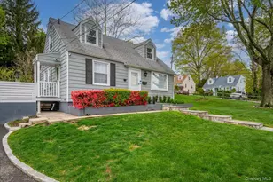 6 Cantitoe Rd, Yonkers, NY 10710 - Photo 3