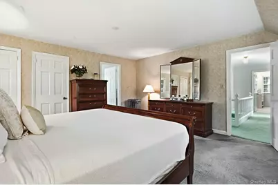 17 Monfort Road, Port Washington, NY 11050 - Photo 13