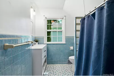 17 Monfort Road, Port Washington, NY 11050 - Photo 17