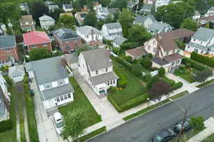 251-47 42nd Ave, Little Neck, NY 11363 - Photo 33