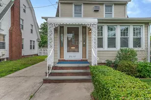 251-47 42nd Ave, Little Neck, NY 11363 - Photo 5