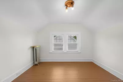 251-47 42nd Avenue, Little Neck, NY 11363 - Photo 23