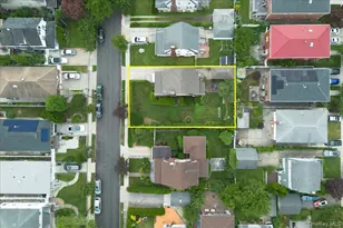 251-47 42nd Ave, Little Neck, NY 11363 - Photo 33