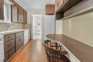 251-47 42nd Ave, Little Neck, NY 11363 - Photo 13