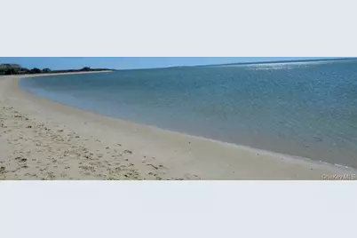 1825 Main Bayview Road, Southold, NY 11971 - Photo 27