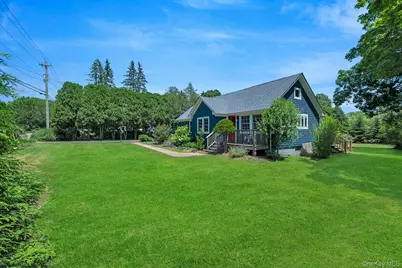 1825 Main Bayview Road, Southold, NY 11971 - Photo 3