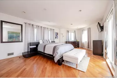 17 New York Avenue #House, Long Beach, NY 11561 - Photo 19