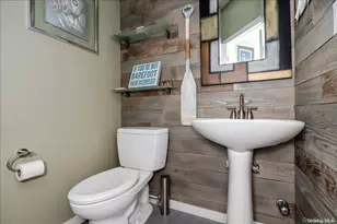 17 New York Ave, Long Beach, NY 11561 - Photo 13