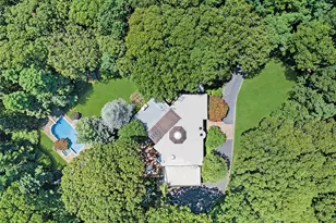 17 Danton Ln N, Locust Valley, NY 11560 - Photo 31