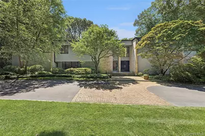 17 Danton Lane N, Locust Valley, NY 11560 - Photo 1