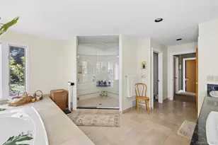 17 Danton Ln N, Locust Valley, NY 11560 - Photo 17