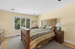 17 Danton Ln N, Locust Valley, NY 11560 - Photo 25