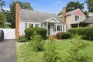 5 Putnam Pl, Huntington Station, NY 11746 - Photo 5