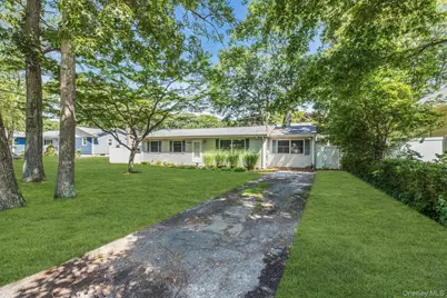 11 Wood Avenue, Shirley, NY 11967 - Photo 3