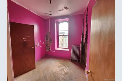 689 Greene Avenue, Brooklyn, NY 11221 - Photo 27