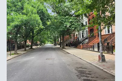 689 Greene Avenue, Brooklyn, NY 11221 - Photo 37