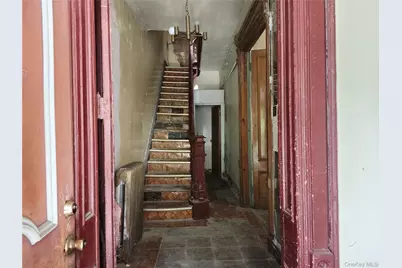 689 Greene Avenue, Brooklyn, NY 11221 - Photo 5