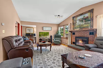 9 Cross Lane, Cortlandt Manor, NY 10567 - Photo 5