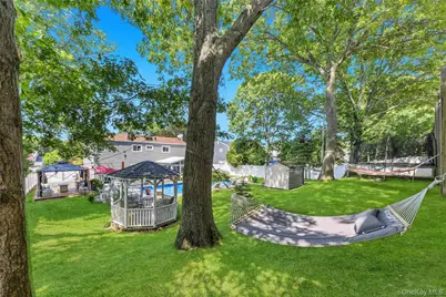 99 Schneider Lane, Hauppauge, NY 11788 - Photo 7