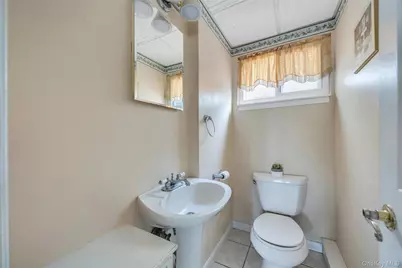 99 Schneider Lane, Hauppauge, NY 11788 - Photo 41