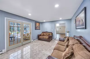 99 Schneider Ln, Hauppauge, NY 11788 - Photo 29