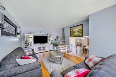 99 Schneider Lane, Hauppauge, NY 11788 - Photo 19
