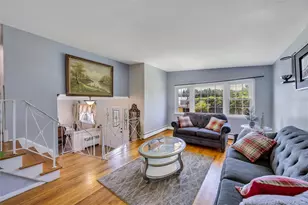 99 Schneider Ln, Hauppauge, NY 11788 - Photo 17
