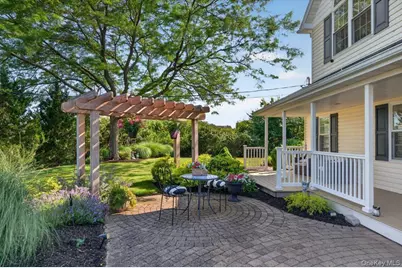 266 Clinton Avenue, Patchogue, NY 11772 - Photo 7