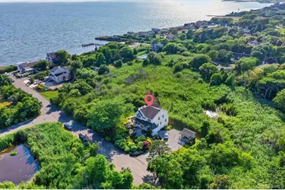 266 Clinton Avenue, Patchogue, NY 11772 - Photo 29