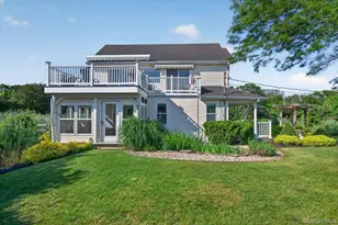 266 Clinton Ave, Patchogue, NY 11772 - Photo 25
