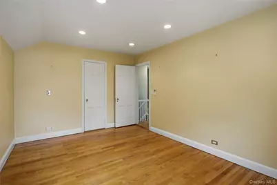 63 Aka 61 Beechwood Terrace, Yonkers, NY 10705 - Photo 25