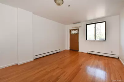 133-38 Avery Avenue #3FA, Flushing, NY 11355 - Photo 5