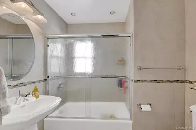 19 Storey Lane, Yonkers, NY 10710 - Photo 11