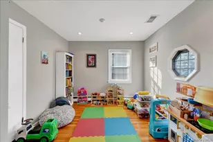 19 Storey Ln, Yonkers, NY 10710 - Photo 17