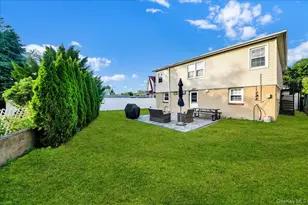 19 Storey Ln, Yonkers, NY 10710 - Photo 3