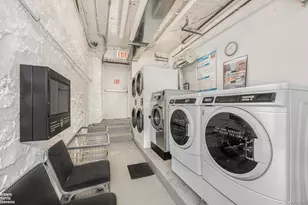 225 Bennett Ave, New York, NY 10040 - Photo 15