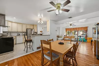 11 Glen Road, Sloatsburg, NY 10974 - Photo 7