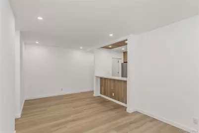 5140 30 Avenue #4-D, Woodside, NY 11377 - Photo 9