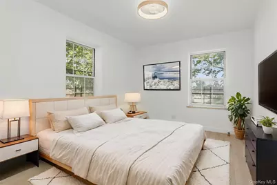 5140 30 Avenue #4-D, Woodside, NY 11377 - Photo 15