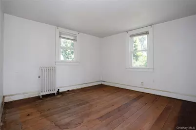 12 Pacific Avenue, Nanuet, NY 10954 - Photo 15