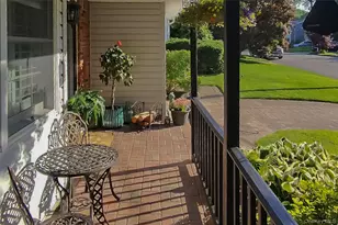 3 Stimson Pl, Huntington, NY 11743 - Photo 5